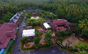 เรือนไทยในบาง บาย พันธ์ศักดิ์ รีสอร์ต